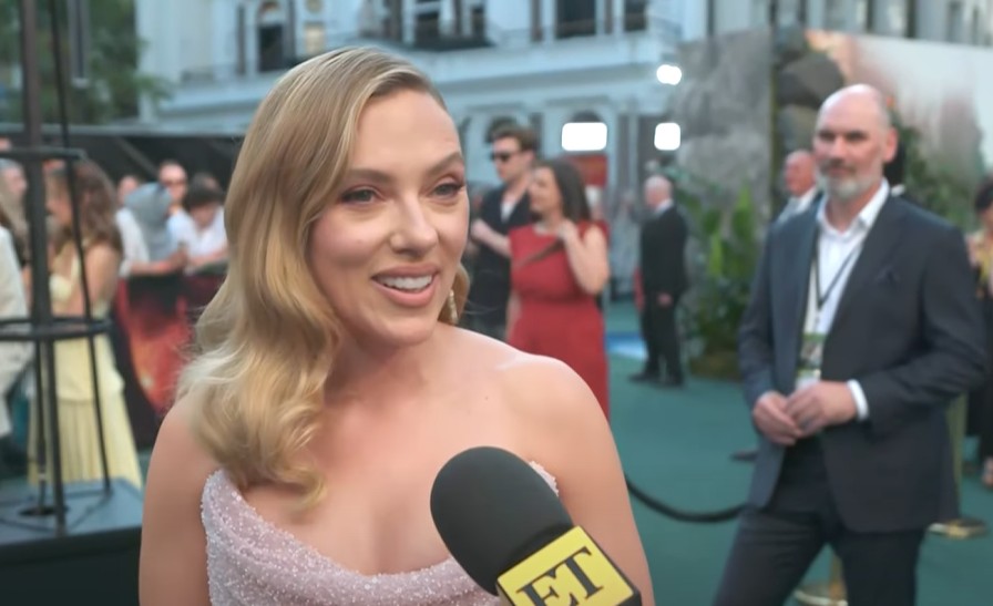 “Jurassic World: Rebirth”: Πρεμιέρα με δεινόσαυρους και… Ντιόρ στο Λονδίνο