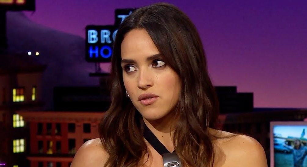 Ο Τζέιμς Γκαν “φλερτάρει” με την Άντρια Αρχόνα για τον ρόλο της Wonder Woman