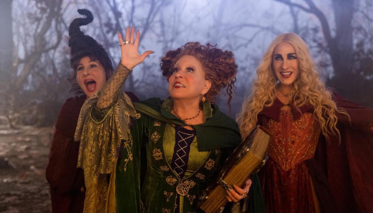 Hocus Pocus 3: Η Σάρα Τζέσικα Πάρκερ το θέλει πολύ, αλλά η Disney… καθυστερεί