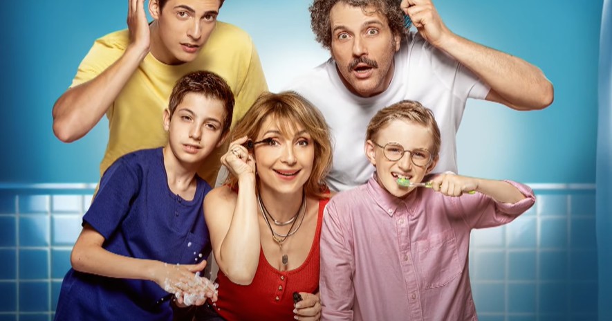 Ο Alpha την επόμενη σεζόν… έχει παιδιά: Έρχεται η νέα σειρά “Τρομεροί Γονείς” στα χνάρια του Mega