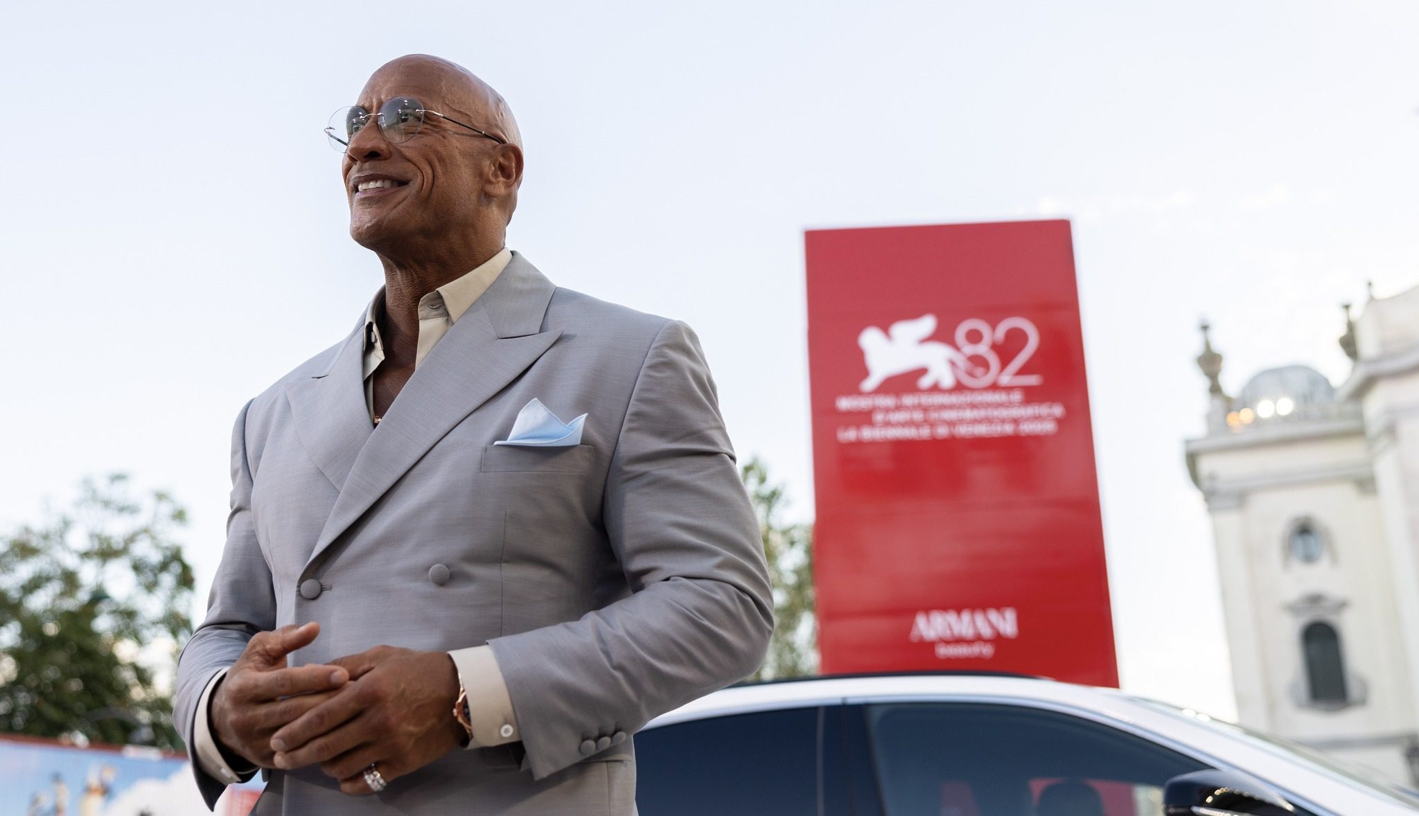 Ο “The Rock”, Ντουέιν Τζόνσον, λύγισε στην πιο ώριμη στιγμή της καριέρας του στη Βενετία