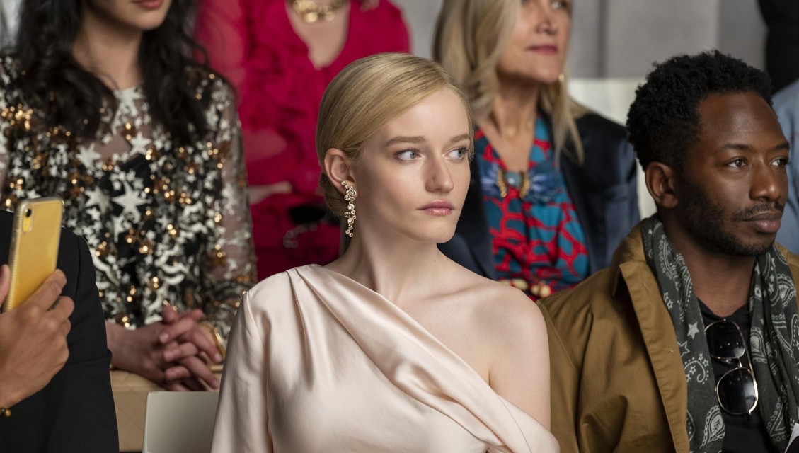 Η Τζούλια Γκάρνερ θα ενσαρκώσει τη Μαντόνα στη βιογραφική ταινία της